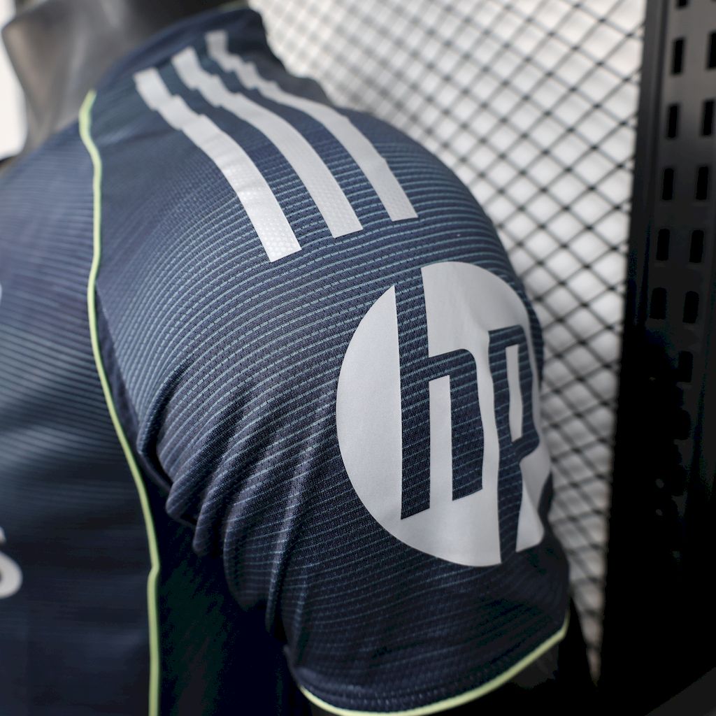 Maillot Real Madrid Extérieur 2025 2026