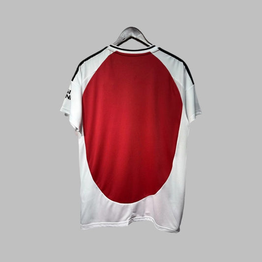 Maillot Frankfurt Domicile 2025 2026